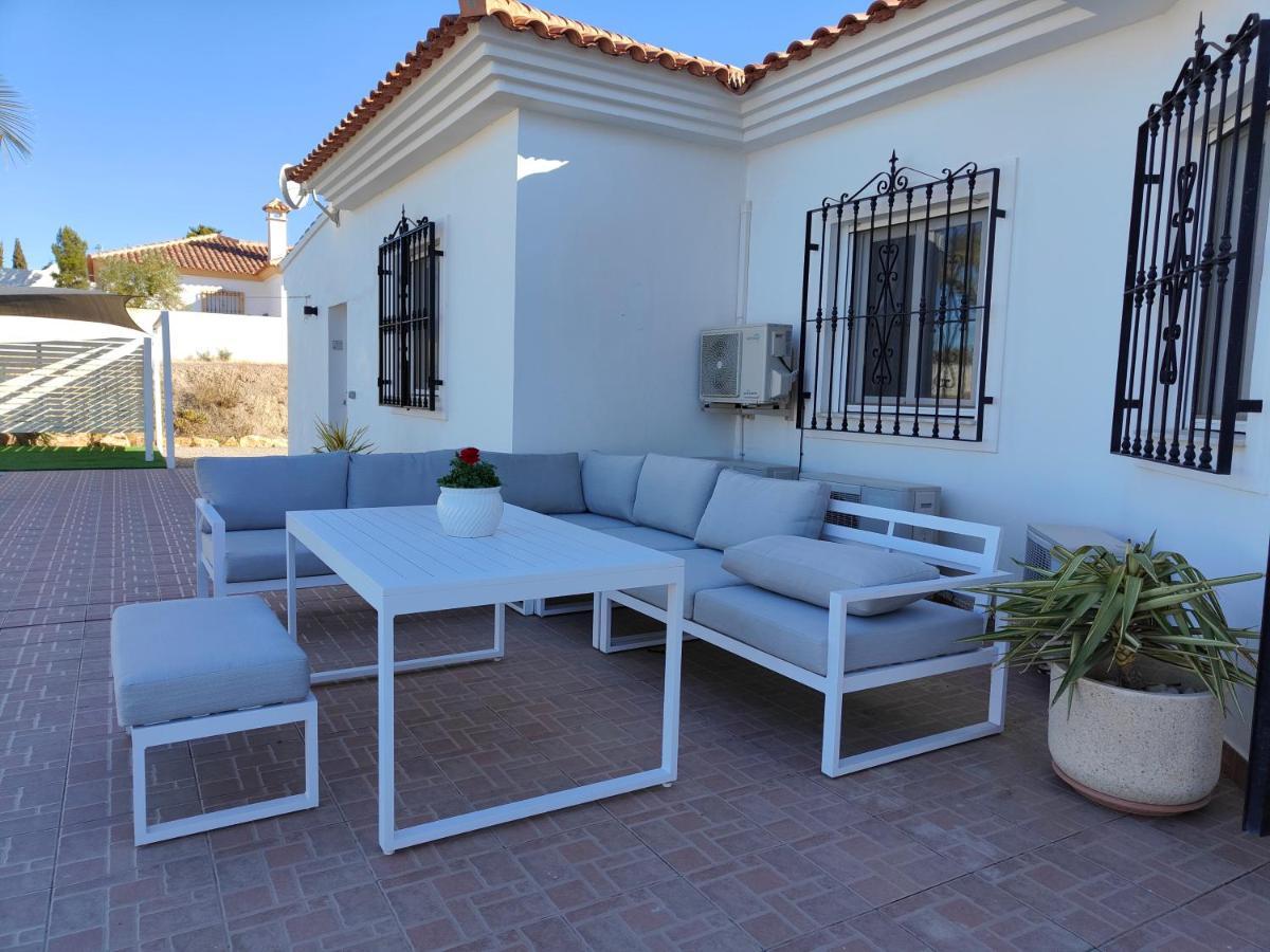 Villa Alta Vista Албокс Екстериор снимка