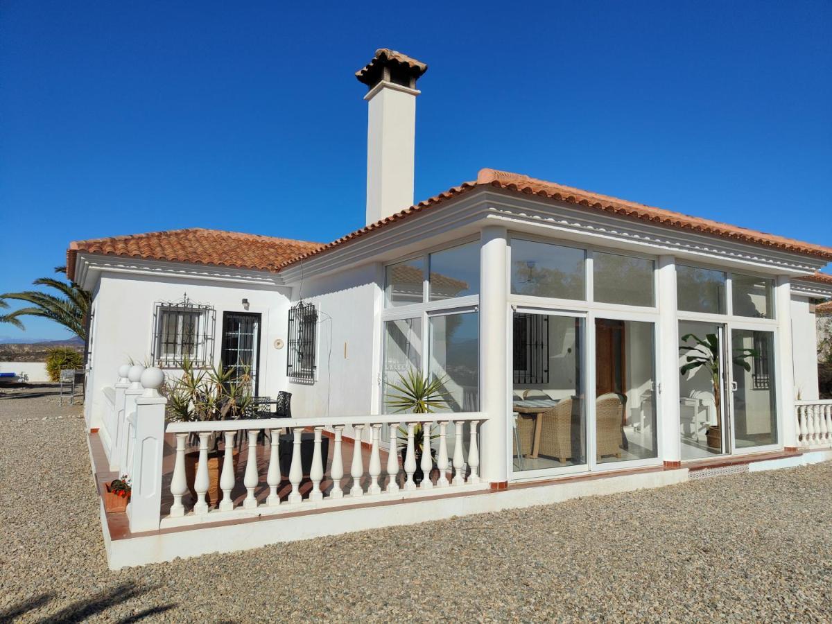 Villa Alta Vista Албокс Екстериор снимка