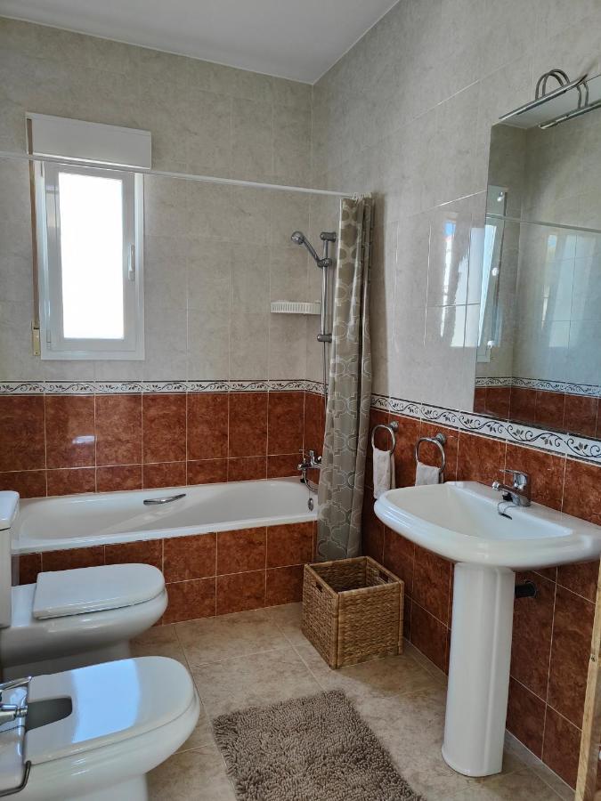 Villa Alta Vista Албокс Екстериор снимка