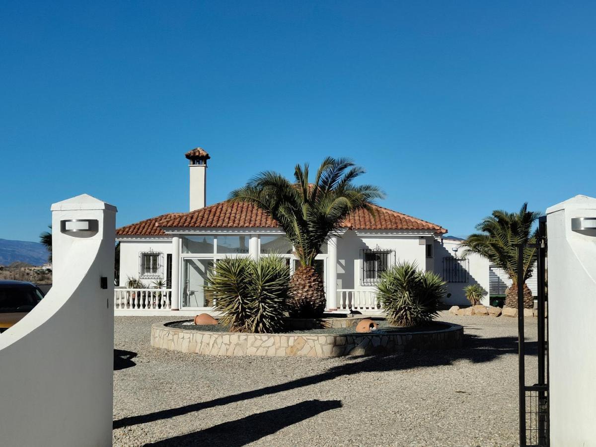 Villa Alta Vista Албокс Екстериор снимка